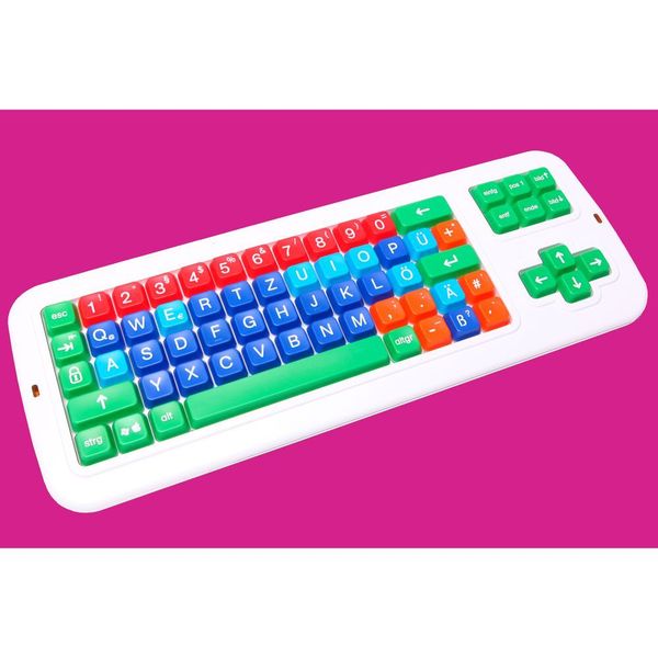Die Clevy Tastatur ist ein Eingabegerät für Menschen, die sich beim Tippen auf einer herkömmlichen Tastatur schwer tun, wie Grund- oder Förderschulkinder, Menschen mit Dyslexie, Parkinson oder Down-Syndrom. Dabei helfen z.B. die besodners großen Tasten und das bunte Design. (GeBE)
