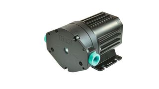 Die neue FP 400 erreicht saug- und druckseitig eine sehr geringe Pulsation. (KNF)