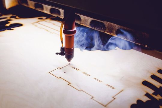 Laserschneiden – hier kann man fast schon sagen: Geht nicht, gibt es nicht.(Bild:  © Parilov - stock.adobe.com)
