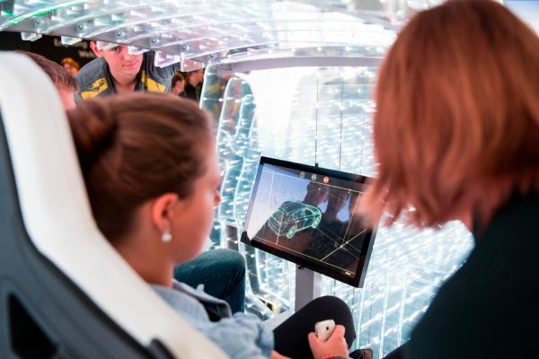 IAA 2015: Messeimpressionen (VDA)