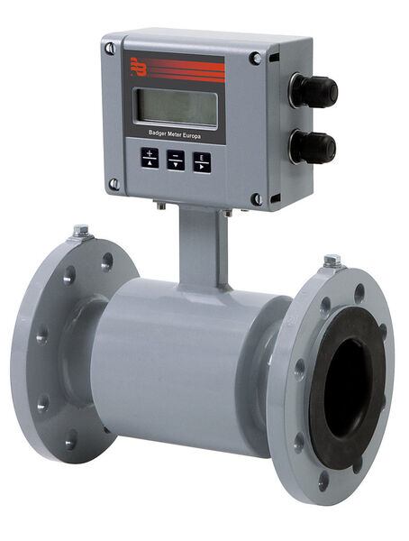An LCD graphic display shows all necessary information such as the instant flow, total flow, daily flow as well as showing error reports. (Picture: Badger Meter)