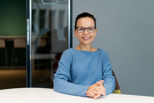 (Anna Maria Losos ist Head of Coworking Business bei Beehive. (Bild: Beehive))