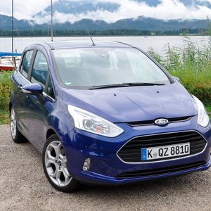 (Seyerlein / kfz-betrieb)