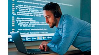 Das vom Fraunhofer-Institut für Angewandte und Integrierte Sicherheit AISEC und der SICK AG gemeinsam entwickelten Risikobewertungstool QuBa-libre ermöglicht die Validierung des Cybersecuritystatus von Produkten wie Sensoren oder Edge-Geräten sowie von einfachen Systemen bereits in deren Entwicklungszyklus. (Bild: Sick)