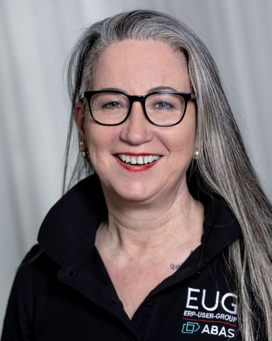 (Sandra Webster ist Vorstandsmitglied der ERP-User-Group (EUG). Foto: Karsten Socher Fotografie)