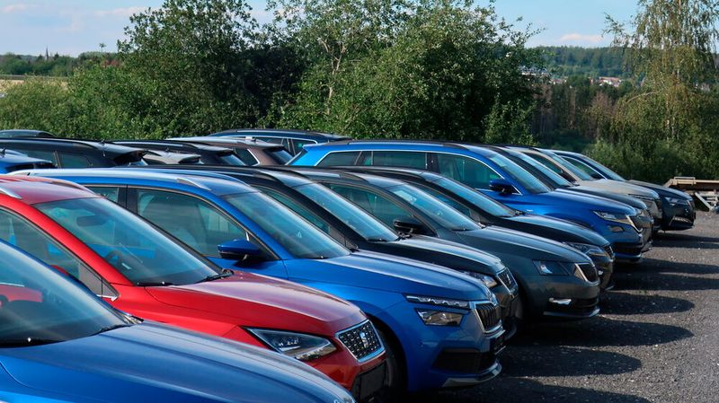 Die Neuzulassungen im August sind zwar auf Talfahrt gegangen. Im längerfristigen Vergleich ist das August-Ergebnis aber eher ein Normalwert.(Bild:  Grimm/»kfz-betrieb«)