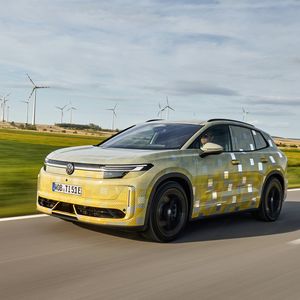 VW kündigte die Weltpremiere des ID-4-Nachfolgers für Anfang Oktober an.(Bild:  Volkswagen AG)