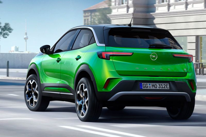 Zum Start gibt es die E-Version. (Opel)