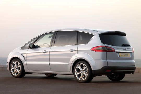In der Van-Klasse ließ der Ford S-Max die Konkurrenten hinter sich. (Archiv: Vogel Business Media)