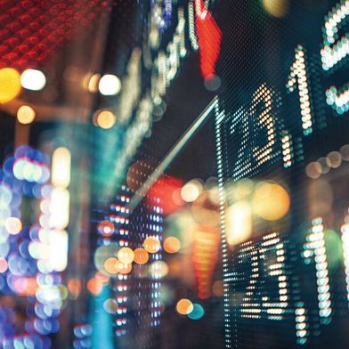 Voir trop grand en matière d'IA devient vite complexe et coûteux pour des résultats souvent décevants. Les solutions de micro-IA se révèlent plus accessibles et simples à mettre en œuvre, avec des résultats plus probants. (Source : Copyright (c) 2017 katjen/Shutterstock)