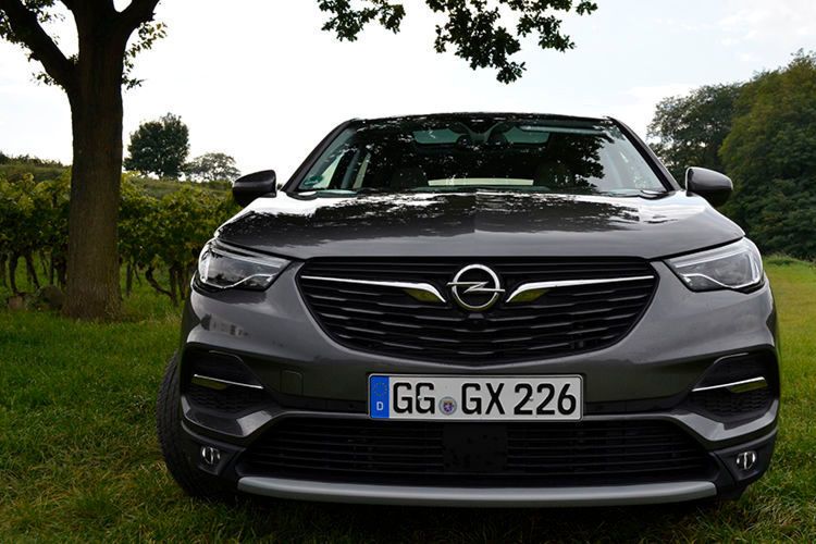 Besonders in Sachen Design und Proportionen könne das neue Auto laut Marketing-Direktor Christian Löer punkten. (Jens Rehberg)
