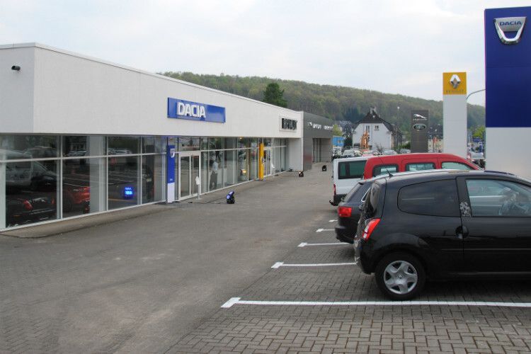 Vier-Marken-Betrieb: der neue Standort des Autohauses Eylert in Wuppertal. (Foto: Baeuchle)