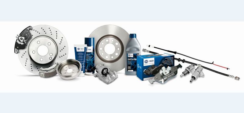 Produktsortiment - Alles rund um die Bremse für PKW und leichte Nutzfahrzeuge. (Bild: Hella Pagid GmbH )