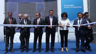 Der Zulieferer Freudenberg Sealing Technologies hat im türkischen Bursa ein neues Werk eingeweiht. (Freudenberg Sealing Technologies)