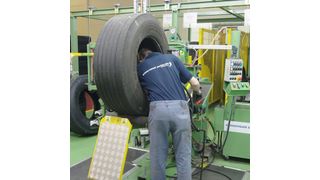 Goodyear Dunlop betrachtet die konzerneigene Premium-Runderneuerung als wichtigen Bestandteil seines Flottenmanagement-Programms Fleet-First. Bild: Goodyear Dunlop (Archiv: Vogel Business Media)