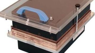 Mit den Hochfrequenz-Austauschsätze ATS 21xx/HF lassen sich hochsensible HF-Baugruppen präzise und prozesssicher kontaktieren und die hochfrequenten Signale störsicher messen. (Bild: Ingun)