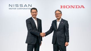 Von links: Makoto Uchida, CEO von Nissan, und Toshihiro Mibe, CEO von Honda, vereinbarten eine umfangreiche Zusammenarbeit. (Bild: Nissan)