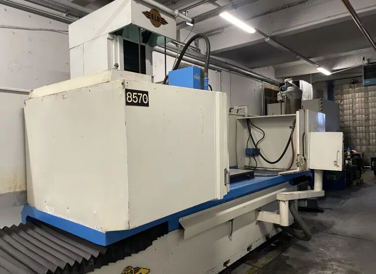 Kommen wir zum Thema Schleifen. Versteigert wird dazu eine ELB Classic 020 NPC – ihres Zeichens eine Flächenschleifmaschine. (Bild: Surplex)