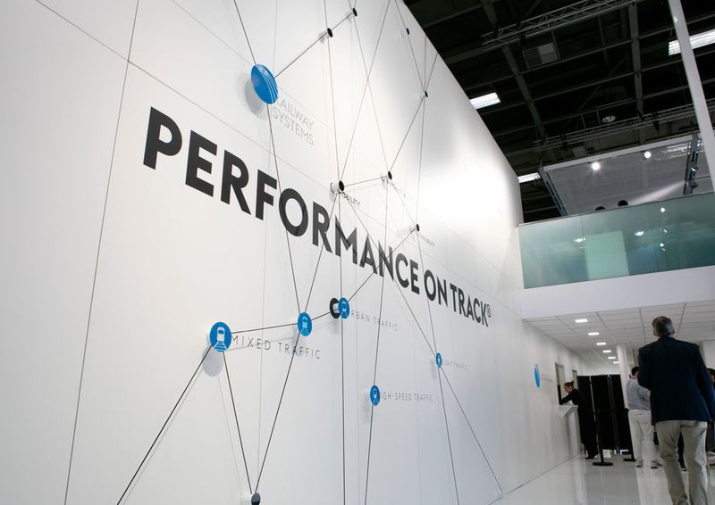 Das strategisch perfekt ausgerichtete Messekonzept und die neue Markeninszenierung erfolgten nach einem ausgeklügelten Plan, auf Basis der neuen Markenpositionierung und den jeweiligen Zielgruppenbedürfnissen. (SPS Marketing / voestalpine)