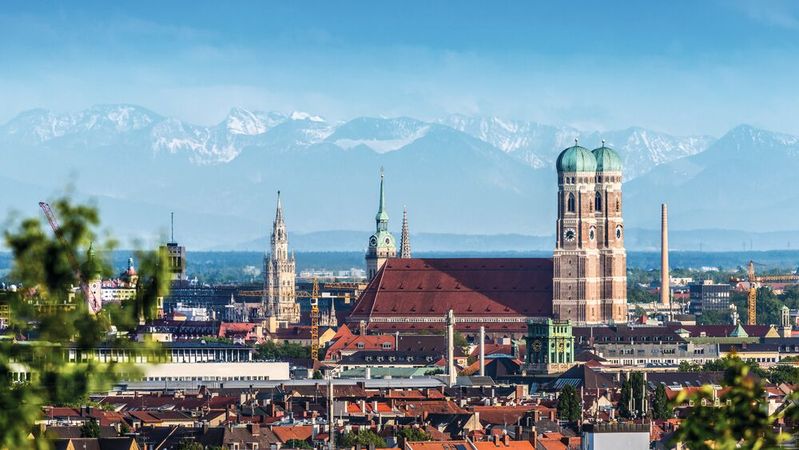 Behördengang per Klick: Digitale Services werden in München ­stetig verbessert und ausgebaut. (Bild: ©  engel.ac – stock.adobe.com)