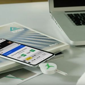 Medizinische Daten werden teilweise mithilfe von Systemen erfasst, die direkt an ein Smartphone angekoppelt werden.(Bild:  Ticuro Reply)