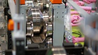 Magnesium during forming. (Image:TU Bergakademie Freiberg)