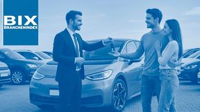 Die erhöhte Nachfrage nach E-Autos spiegelt sich in der jüngsten Branchenindex-Umfrage wider. (Bild: KI-generiert)