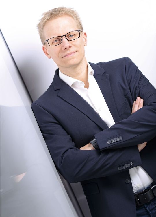 Jens Kraska, Home24: „Wir konnten das Projekt in Rekordzeit abschließen, alles lief überdurchschnittlich gut. Das ist bei IT-Projekten keine Selbstverständlichkeit und lag vor allem an dem sehr guten Projektmanagement von Leogistics und der tollen Unterstützung durch Cora Raddau und ihrem Prozessmanagementteam sowie dem Standortleiter Danny Eberhardt.“(Bild:  Home24)