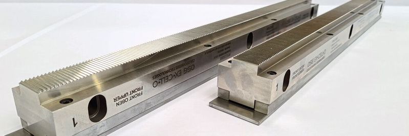 Eine Idee, die überzeugt: Das beidseitig nutzbare Flachwerkzeug spart Material ein, führt gleichzeitig zu einer CO2-Reduzierung sowie im produktiven Einsatz zu messbaren Kosteneinsparungen.(Bild:  OSG Excello)