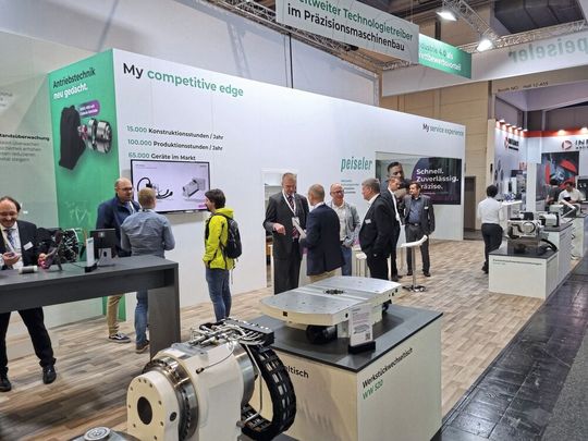 Peiseler-Messestand auf der EMO 2023. Für das Unternehmen bietet die Weltleitmesse für Produktionstechnik die geeignete Bühne, um Technologie und Leistungsfähigkeit einem internationalen Publikum zu präsentieren.(Bild:  Peiseler)