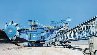 Rücklader für gelaugtes Kupfererz – hier in einer früheren, kleineren Ausführung  (FAM)