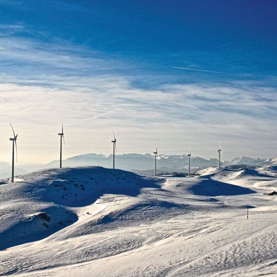 Bild 1: Der Einsatz in rauen Umgebungen wie Windkraftanlagen erfordert leistungsfähige und zuverlässige Zwischenkreiskondensatoren. Bild 1: Der Einsatz in rauen Umgebungen wie Windkraftanlagen erfordert leistungsfähige und zuverlässige Zwischenkreiskondensatoren.
