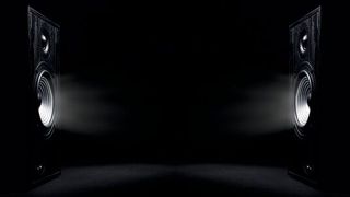 Audiokomponenten:  Damit die Systeme untereinander harmonieren, lässt sich mit Oszilloskop und Spektrumanalysator die Qualität abschätzen. (Bild: © svetazi - stock.adobe.com)