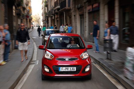 Doch es war nicht der letzte. Kia räumte den renommierten Designpreis mit zahlreichen weiteren Modellen ab, so mit dem Picanto... (Foto: Kia)