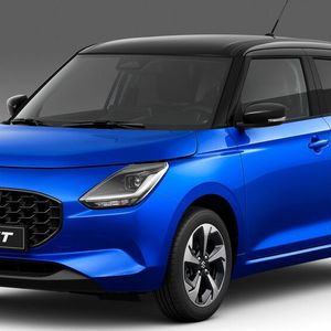 Die siebte Generation des Swift bietet auf den ersten Blick einen hohen Wiedererkennungswert. Beim genauen Hinsehen offenbaren sich allerdings viele Neuerungen. (Bild: Suzuki)