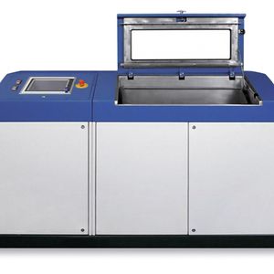 Mit der PPM-B-10000-W werden Bauteile bei bis zu 10.000 bar zum Bersten gebracht.