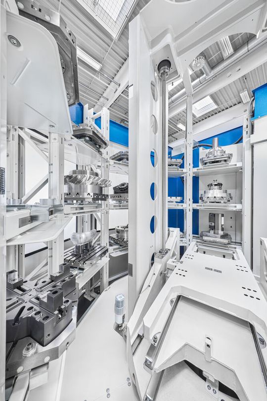 Palettenspeichersystem «PSS R»(Bild:  Grob-Werke GmbH & Co. KG)