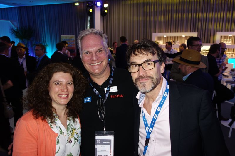 Das Western Digital Team (v. l.) Maria Fritz, Jörg Andreas und Achim Schuster. (Bild: IT-BUSINESS)