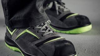 Wie alle bisherigen Schuhe aus der Reihe Stretch X , ist auch der Electirc metallfrei und mit flexiblen Cordura-Stretch-Einsätzen ausgestattet. (Würth Modyf)