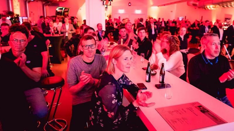 Letztlich unterschieden Nuancen über die Platzierung – alle Ausgezeichneten haben ein Top-Niveau und sind vorbildliche Vertreter der freien Werkstattbranche. Doch wer wird nun der Gewinner sein? (Bild: Stefan Bausewein)