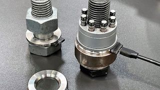 Die dritte Prototypengeneration der kraftmessenden Unterlegscheibe von Altosens. (Bild: Altosens GmbH )