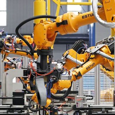 Mit seiner großen Fertigungstiefe – Estun-Roboter werden von Estun-Robotern montiert – hat das Unternehmen viel Know-how aufgebaut, das nun den Kunden zugutekommt. (Bild: Estun)