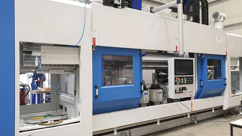 The next DZS 400-2 is currently under construction at Rasoma. The pick-up area is on the left, the drop-down area is on the right, and the various processing stations are set up in between. (Image:Mapal)