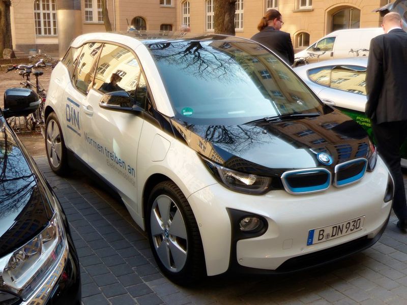 ... ein BMW i3, (S. Häuslein/konstruktionspraxis)