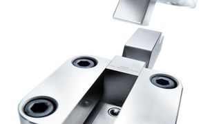 Wenn Spritzgussteile nicht einfach in Formöffnungsrichtung per Auswerferstift entwormt werden können, empfiehlt Hasco den Einsatz von Schiebern. Diese laufen besonders reibungsarm, wenn sie DLC-beschichtet sind. Das Schieberprogramm nennt sich Z18140/... . (Bild: Hasco)