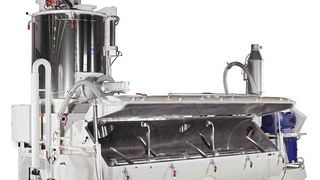 Eine für die Herstellung von Naturfaser-Compounds optimierte Kombination eines MTI Flexline-Heiz-/Kühlmischers mit einem Venttec-2.0-Aspirationssystem.  (Bild: MTI Mischtechnik)