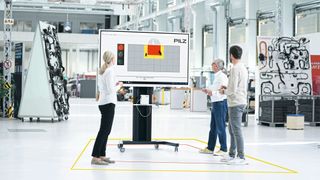 Das Automatisierungsunternehmen Pilz entwickelt am Stammsitz Ostfildern Technologien für die Sicherheit von Menschen und Maschinen. Dazu zählen auch Sensoren, die mit Hilfe künstlicher Intelligenz Menschen und Gegenstände unterscheiden.  (Bild: Pilz)