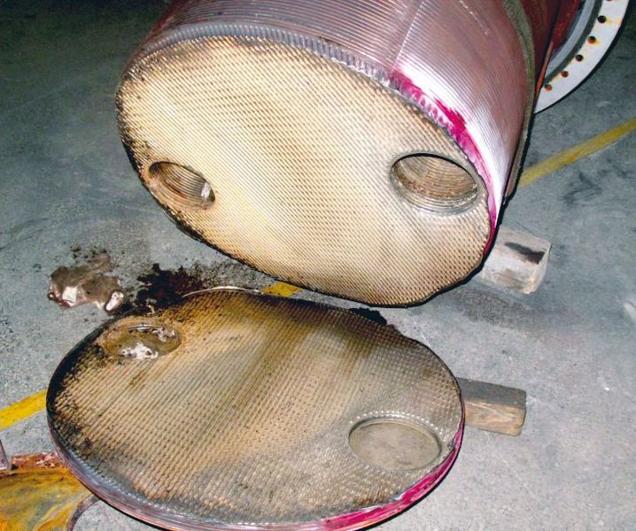 Conventional plate-and-shell heat exchangers often have problems with leakages around the port holes due to material fatigue. (Alfa Laval)