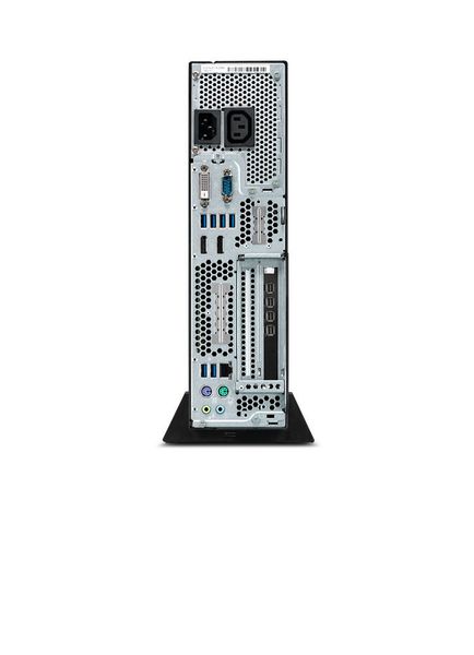 Die Celsius J580 ist laut Fujitsu die kleinste Workstation, die Grafikkarten mit voller Höhe aufnehmen kann. Maximaloption ist die Nvidia Quadro P2000. (Fujitsu)