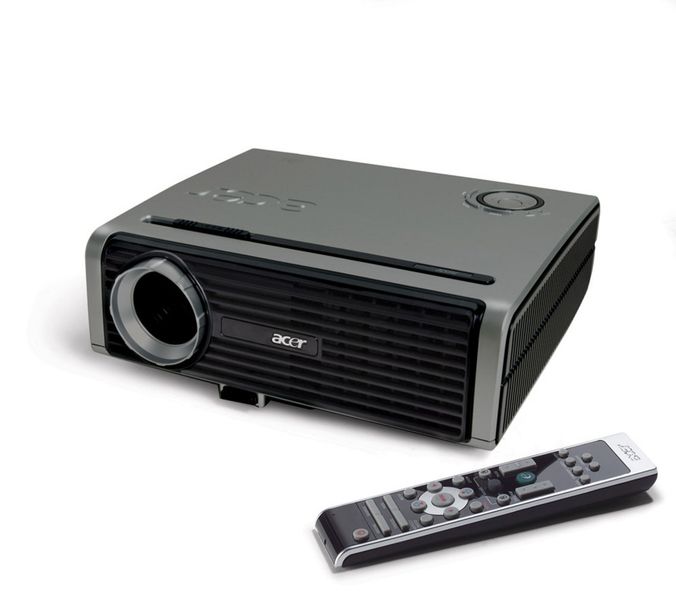 Home-Cinema im großen Format verspricht der DLP-Projektor Acer PH530. (Archiv: Vogel Business Media)